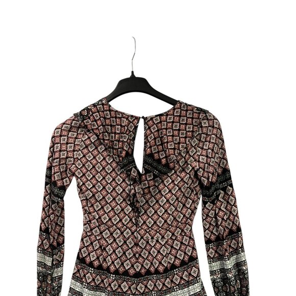 Wild Blue Sadie Robertson Women Romper Long Sleeve Size S Floral Geometric - Picture 5 of 8